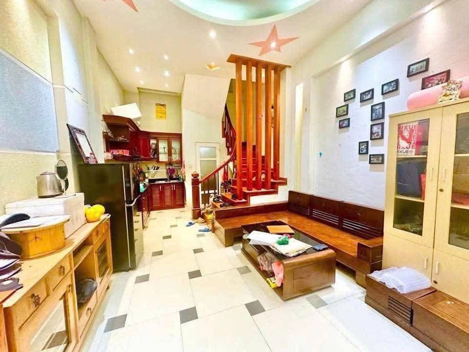 Bán Nhà Yên Phụ, Tây Hồ -DT30m2