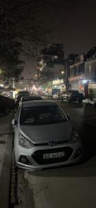 VIEW TRIỆU ĐÔ SVĐ MỸ ĐÌNH SẴN DÒNG TIỀN CHO THUÊ - 52m2 - 25 tỷ
