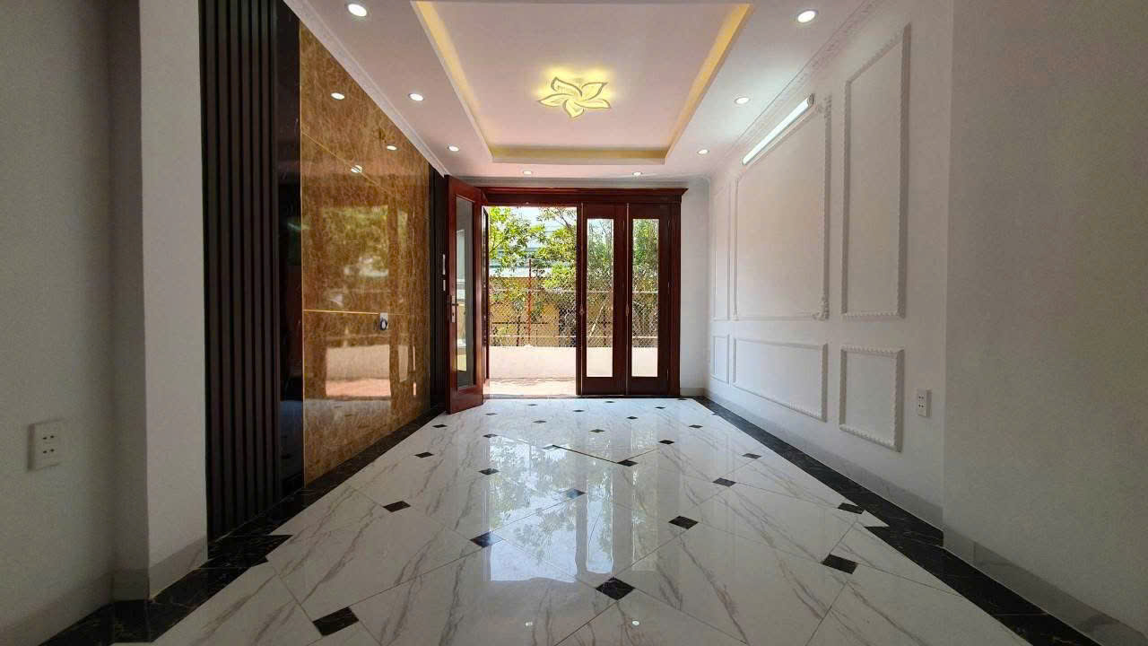 Nhà Cầu Bươu cần bán