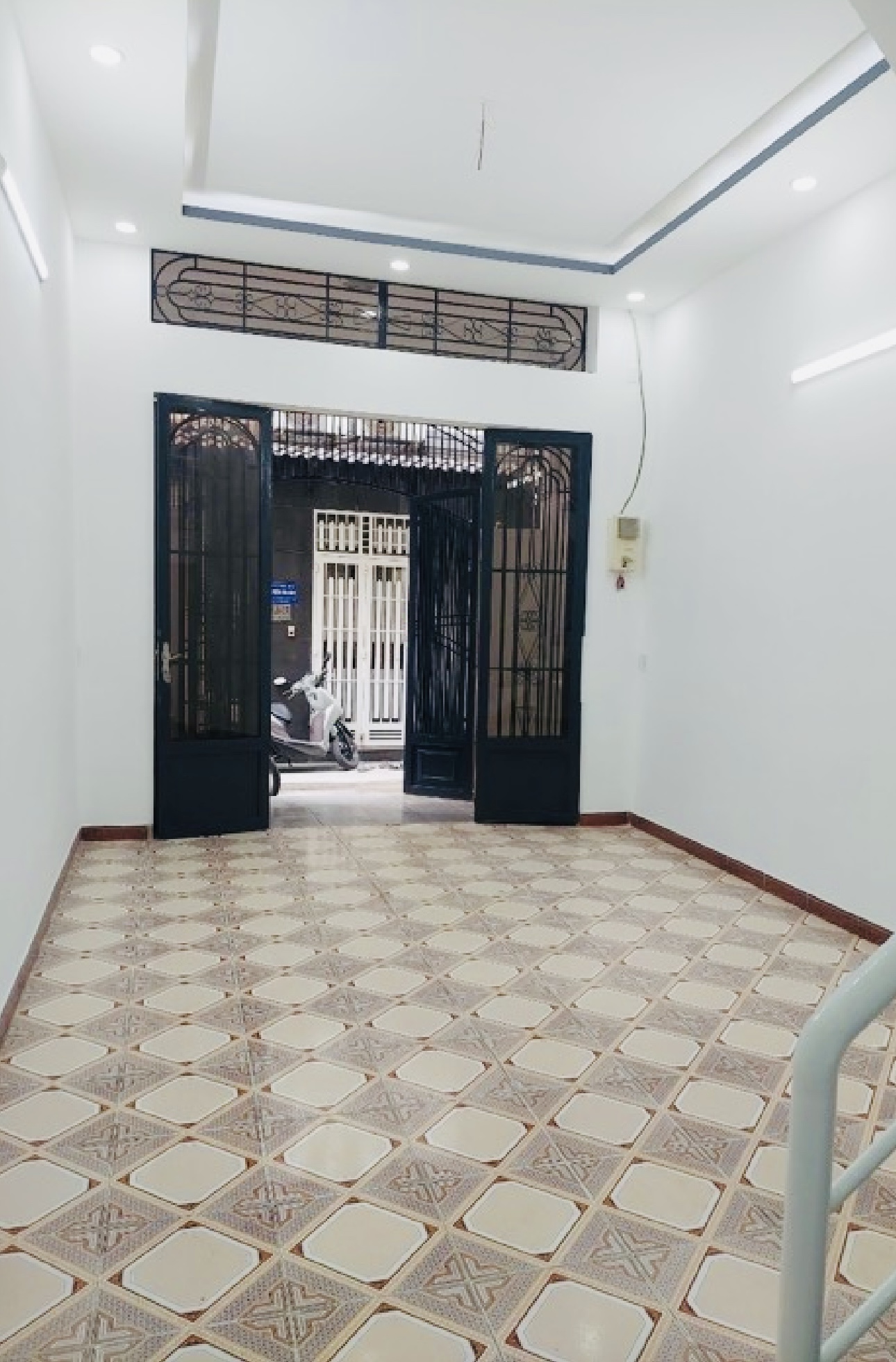 Bán nhà Phú Thọ Hoà, Tân Phú, 4x13m, 3 tầng, chỉ 5.9 tỷ