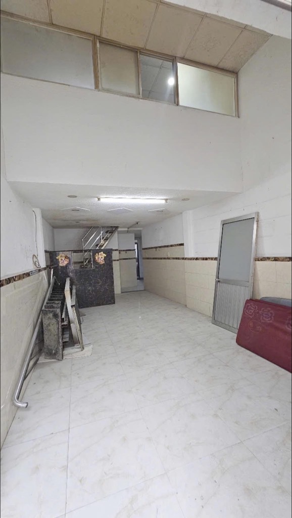 Bán nhà hẽm sát mặt tiền Âu Cơ, 38m2,  nở hậu,