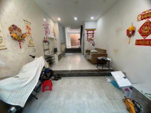Bán nhà hẻm Nguyễn Thị Nhỏ, 49m2, 2 lầu, 6 tỷ thương lượng