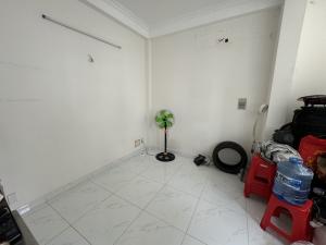 Bán nhà hẻm Lạc Long Quân, Phường 5 Quận 11 - 6.3m x 3m - chỉ nhỉnh 4 Tỷ