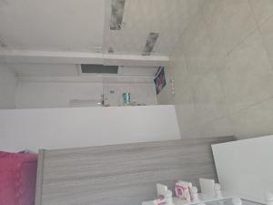 Bán nhà hẻm Âu cơ, Phường 5 Quận 11 - 19m2 - nhỉnh 3 tỷ