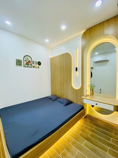 NHÀ ĐẸP - NGAY EMART 2 - 5 TỎI
