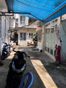 CHỈ HƠN 3 TỶ - NHÀ HẺM BA GÁC, GIÁP TRUNG TÂM, SỔ RIÊNG - THUÊ TỐT, Ở NGAY