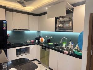 Hiếm! Lô góc nhà 5 tầng tại Mậu Lương, Full nội thất đẹp long lanh