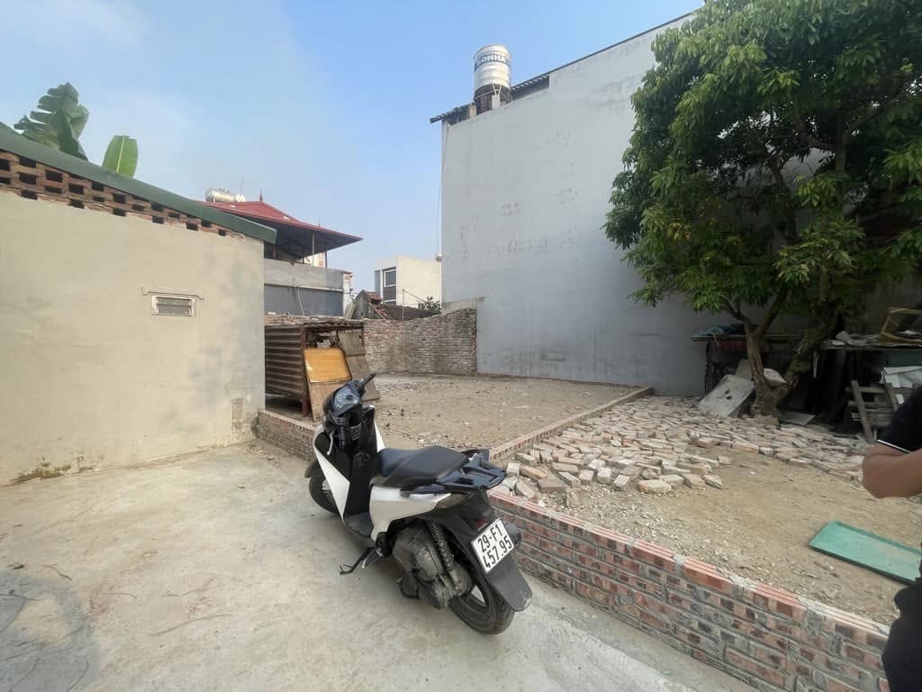 Bán đất Việt Hùng giá rẻ so với thị trường