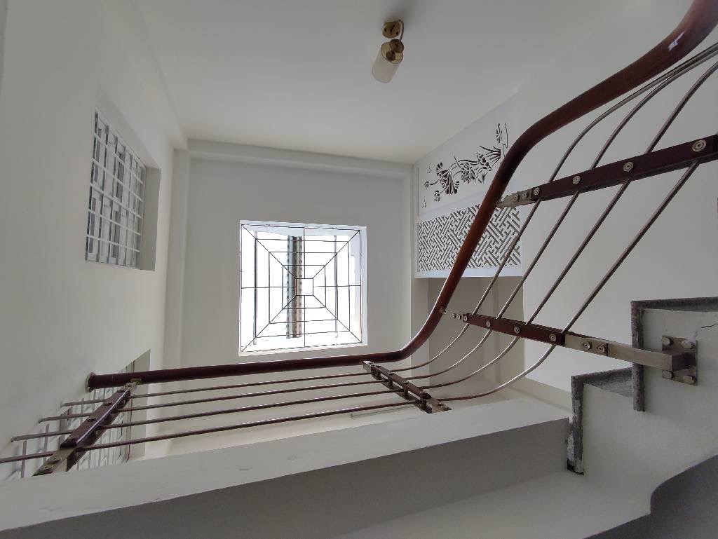 HOÀNG HOA THÁM - NHÀ ĐẸP Ở NGAY FULL NỘI THẤT CAO CẤP - 3 THOÁNG - 20M OTO - 45M2 GIÁ 11 TỶ