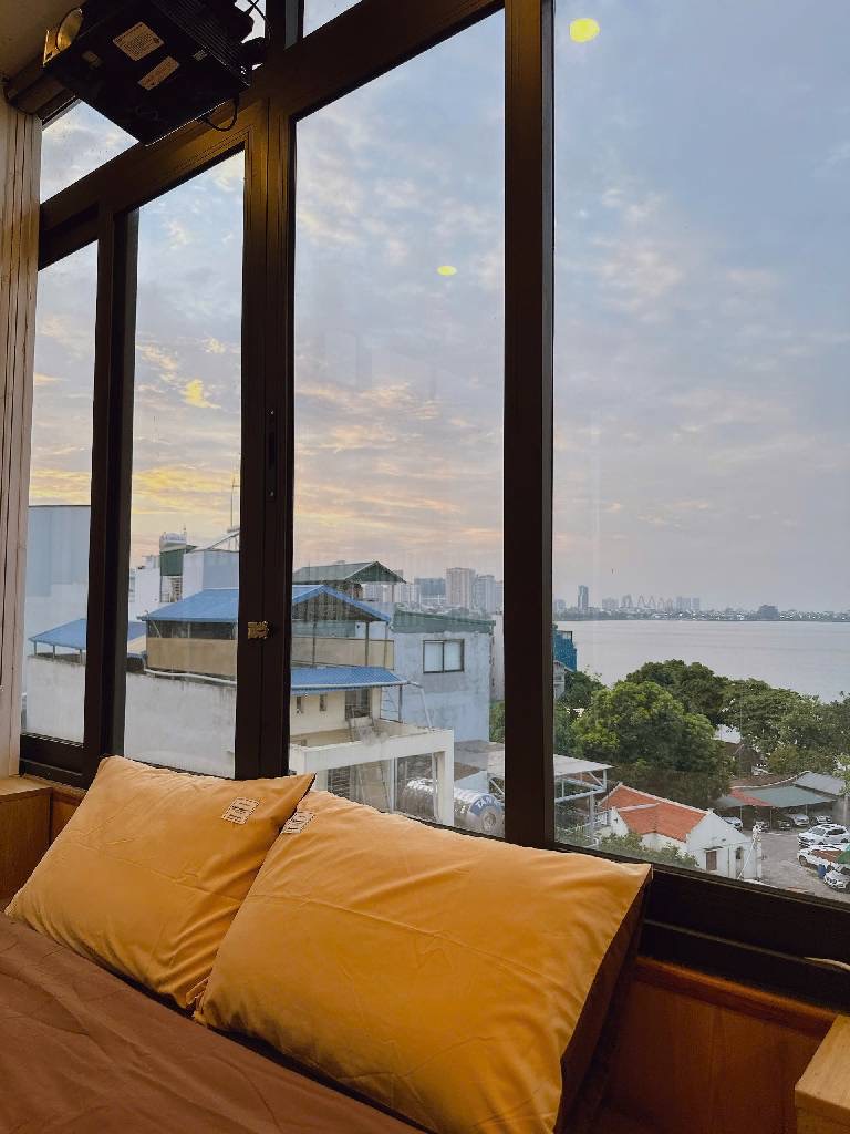 TRÍCH SÀI - ĐẲNG CẤP VIP 7T THANG MÁY - 3 BƯỚC HỒ TÂY - OTO VÒNG QUANH - GIÁ 21.5TỶ