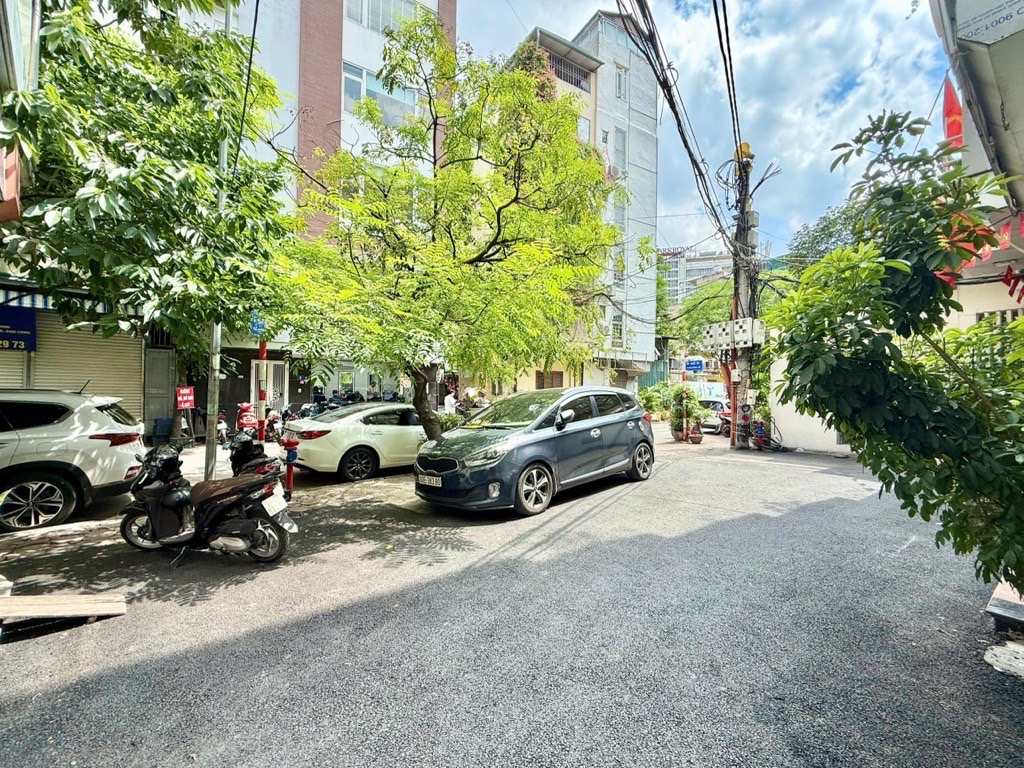 LẠC LONG QUÂN - NHÀ RỘNG NGÕ NÔNG - OTO ĐỖ CỬA - 10M RA PHỐ - 48M GIÁ 12 TỶ