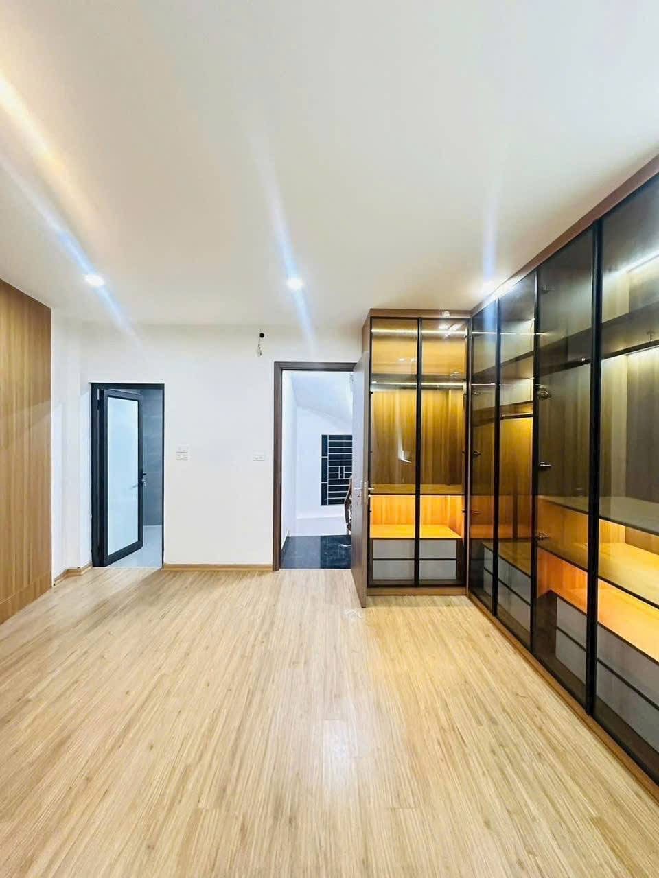 XUÂN LA - DÂN XÂY 50M 17.5 TỶ VF3 QUA NHÀ - NGÕ NÔNG THÔNG - TIỆN ÍCH NHIỀU