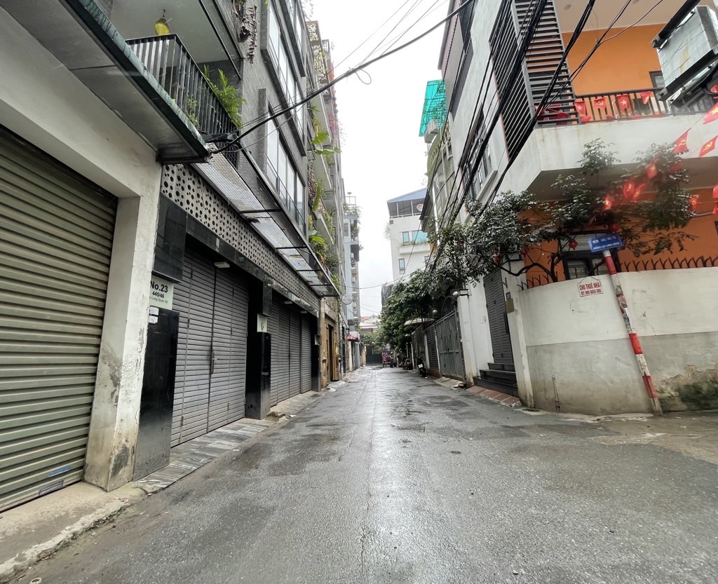 LẠC LONG QUÂN - 15 TỶ OTO 7C QUA CỬA - NGÕ THÔNG - 1 NHÀ RA PHỐ - GẦN HỒ - AN SINH TIỆN ÍCH ĐỦ