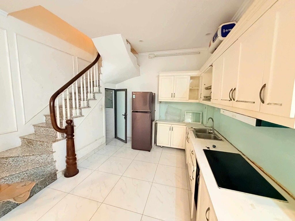 THỤY KHUÊ - NHÀ ĐẸP NỞ HẬU 6 TẦNG 8.4 TỶ - NGÕ 3 GÁC THÔNG CÁC NGẢ - TIỆN ÍCH BẠT NGÀN