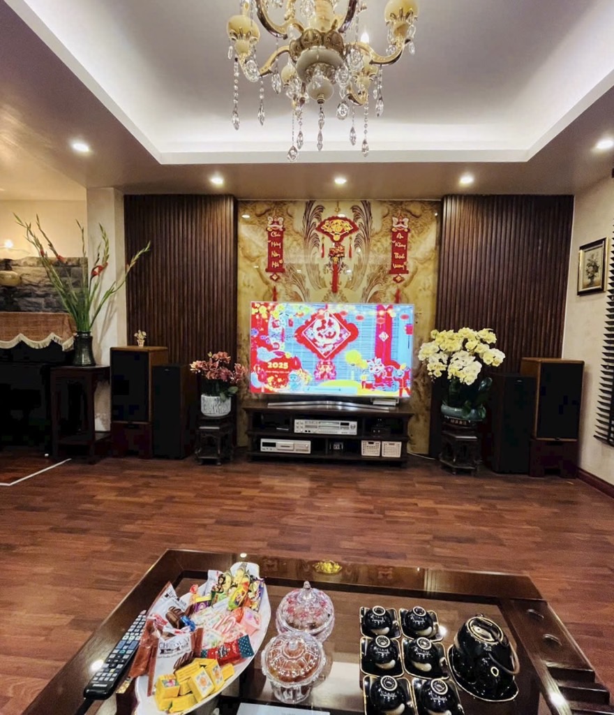 HOÀNG HOA THÁM - NHÀ ĐẸP NỘI THẤT 6 TẦNG 38M 11.5 TỶ - NGÕ THÔNG - GẦN PHỐ - GẦN HỒ TÂY - AN SINH ĐỈNH