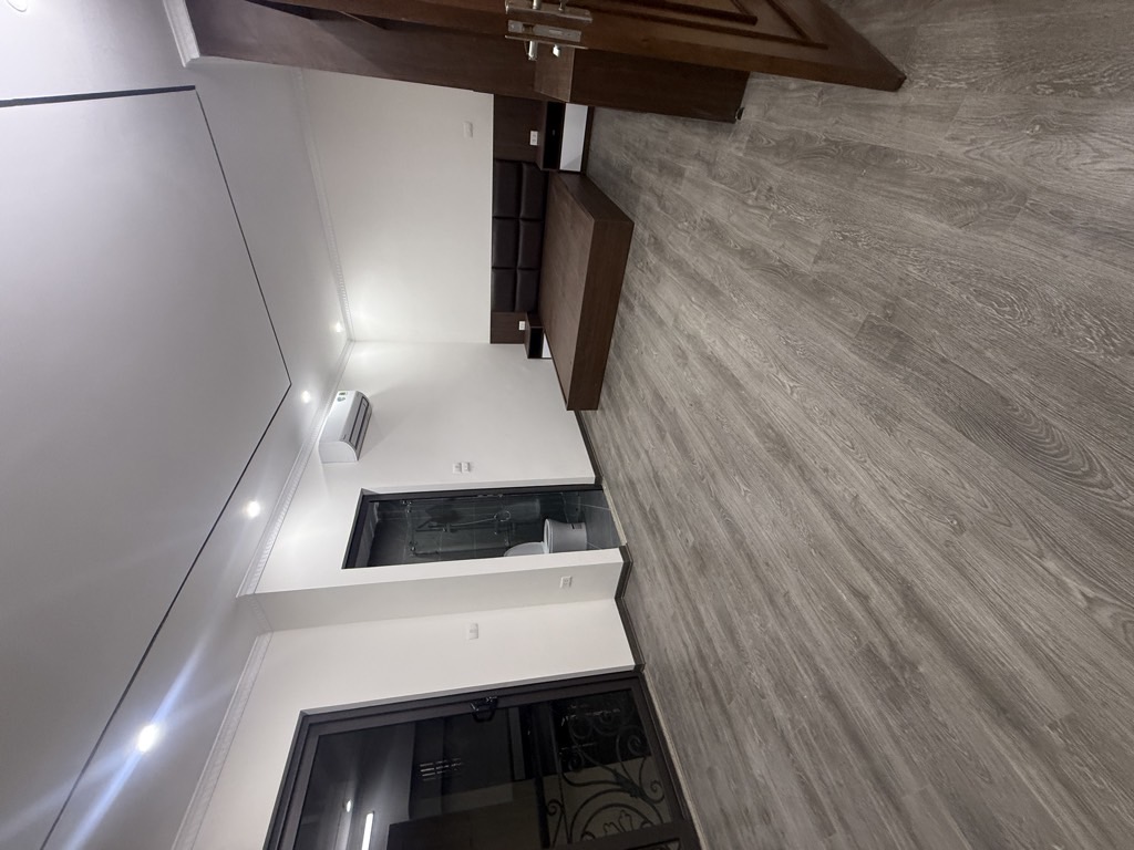 HOÀNG HOA THÁM - 11.9 TỶ 6 TẦNG THANG MÁY - NỘI THẤT - NGÕ THÔNG - GẦN PHỐ - AN SINH VIP