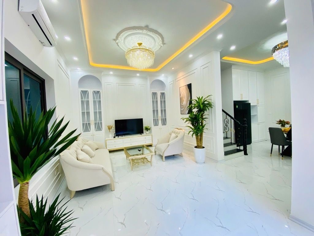 THỤY KHUÊ - 14.8 TỶ CÓ NGAY NHÀ ĐẸP MẶT TIỀN 10M - NỘI THẤT SANG - LÔ GÓC 3 THOÁNG - AN SINH VIP