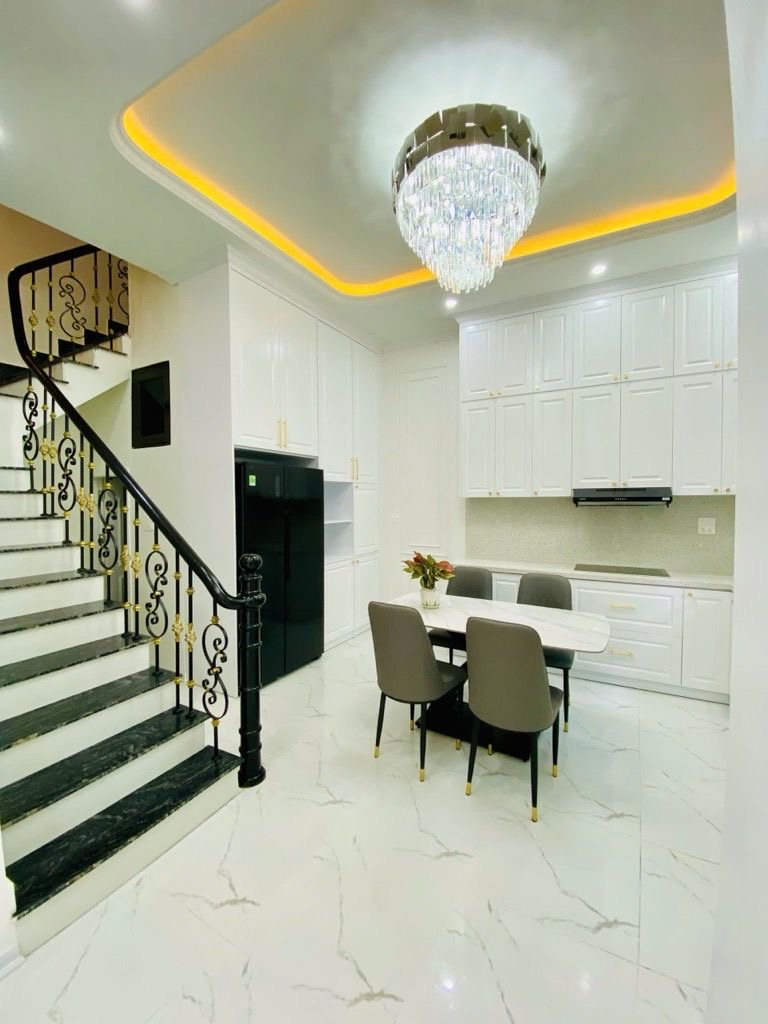 THỤY KHUÊ - 14.8 TỶ CÓ NGAY NHÀ ĐẸP MẶT TIỀN 10M - NỘI THẤT SANG - LÔ GÓC 3 THOÁNG - AN SINH VIP