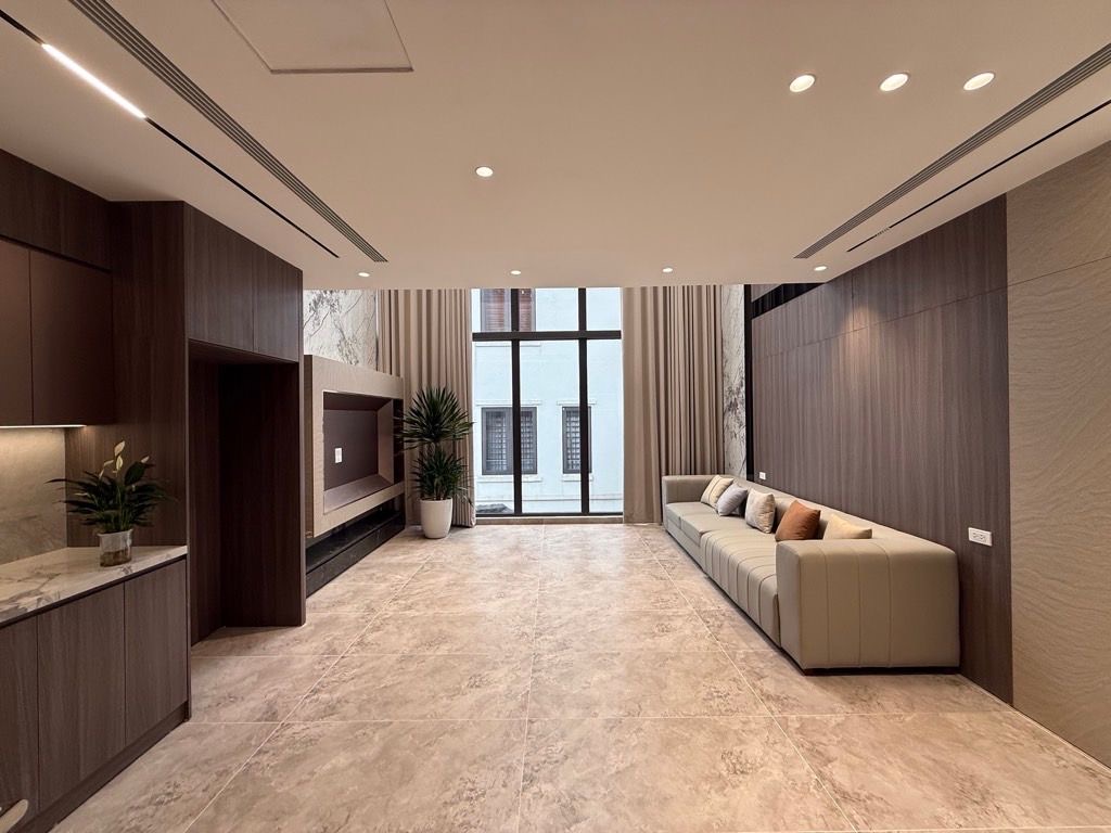 ĐỘI CẤN - 24.8 TỶ NHÀ SIÊU SIÊU ĐẸP - 7 TẦNG THANG MÁY - GARA OTO 7C - NGÕ THÔNG