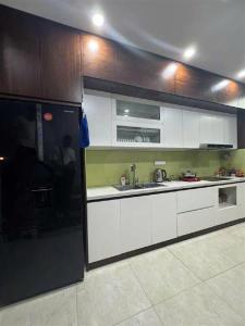 PHÙNG CHÍ KIÊN - PHÂN LÔ OTO - 2 THOÁNG - NỘI THẤT 8.95 TỶ - NGÕ THÔNG - TIỆN ÍCH