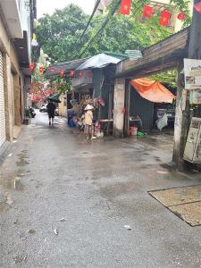 VÕ CHÍ CÔNG - LÔ GÓC THOÁNG- MẶT TIỀN 6.5 NỞ HẬU 13.2 TỶ - GẦN PHỐ - TIỆN ÍCH NHIỀU