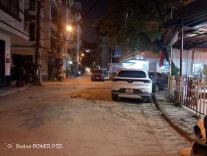 PHÙNG CHÍ KIÊN - 19 TỶ PHÂN LÔ VỈA HÈ KINH DOANH - OTO TRÁNH - NHÀ ĐẸP NỘI THẤT XỊN - AN NINH VIP