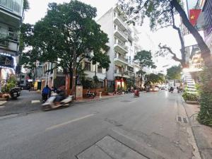 ĐỖ QUANG - 22.85 TỶ OTO 7C - PHÂN LÔ BÀN CỜ 2 THOÁNG - KINH DOANH - CHỜ THANG MÁY