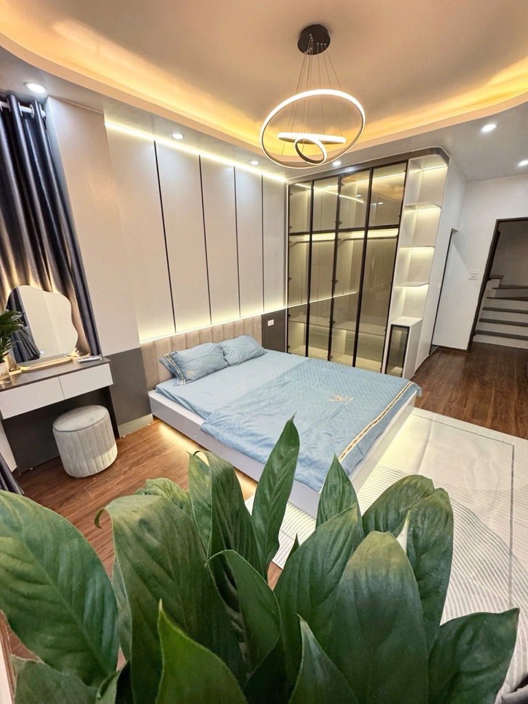 TRUNG TÂM ĐỐNG ĐA - NHÀ ĐẸP Ở NGAY - FULL NỘI THẤT XỊN - 3 NGỦ ĐỦ CÔNG NĂNG - YÊN TĨNH