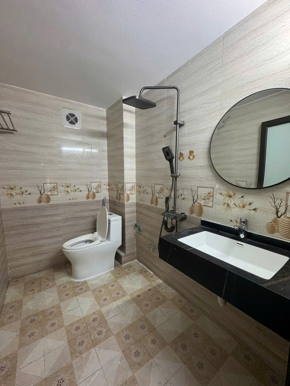 Cần bán gấp nhà siêu phẩm tại Ngọc Trục-Đại Mỗ Nam Từ Liêm, TP.Hà Nội, DT 36.1M2, 3 Tầng, Mặt tiền 6m, Gía 6.8 tỷ