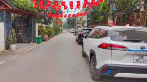 Bán nhà dân xây Di Trạch, 79m2, ô tô vào nhà, gần vành đai 3.5, chỉ hơn 6 tỷ