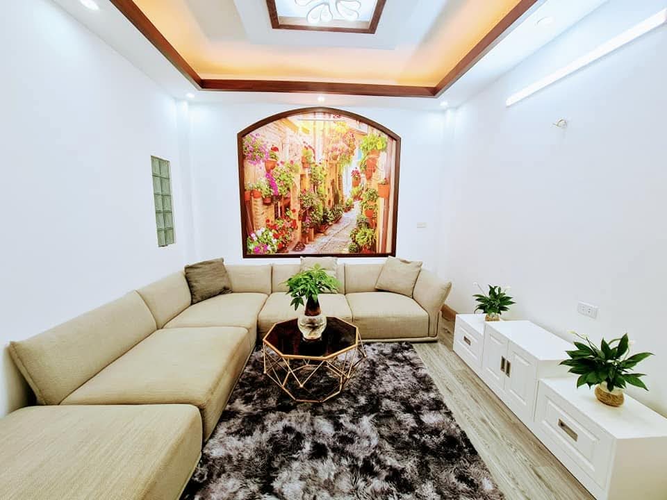 Bán nhà Nam Dư, 32m2 nhà 5 tầng, nhà mới ở ngay, giá 4.5 tỷ
