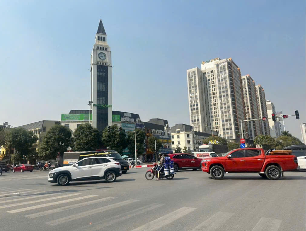 BÁN NHÀ MẶT PHỐ CHÍNH VĂN PHÚ - 70M - 5T - 2 MẶT THOÁNG