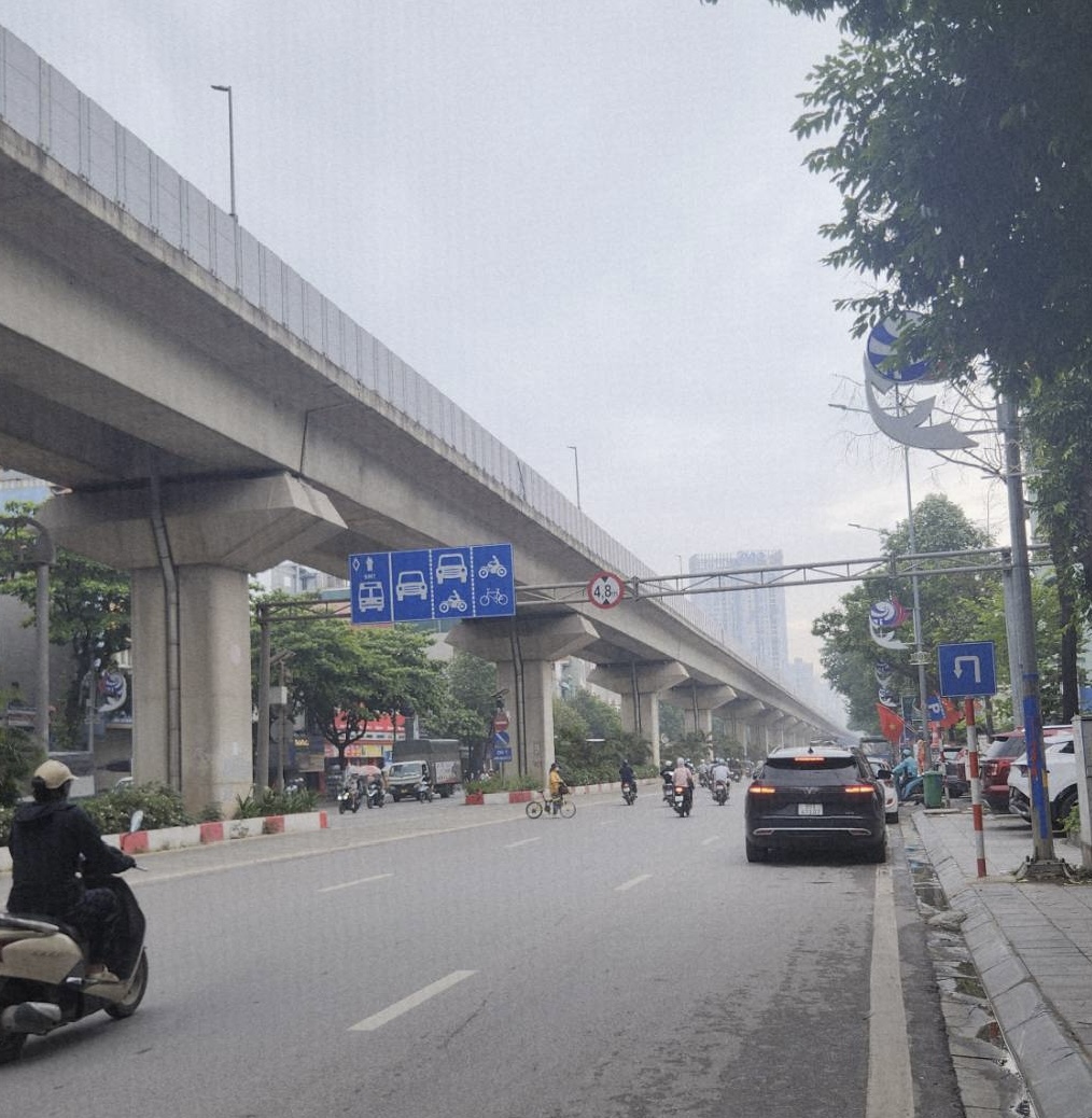 BÁN NHÀ MẶT PHỐ QUANG TRUNG - NỞ HẬU - GIÁ SIÊU HỜI - 84M - 1x TỶ - BÁN ĐẤT TẶNG NHÀ
