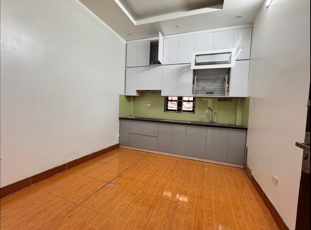 BÁN NHÀ TRUNG TÂM HÀ ĐÔNG-VỊ TRÍ VIP-Ô TÔ TRÁNH VÀO NHÀ NGỦ-48M-5T