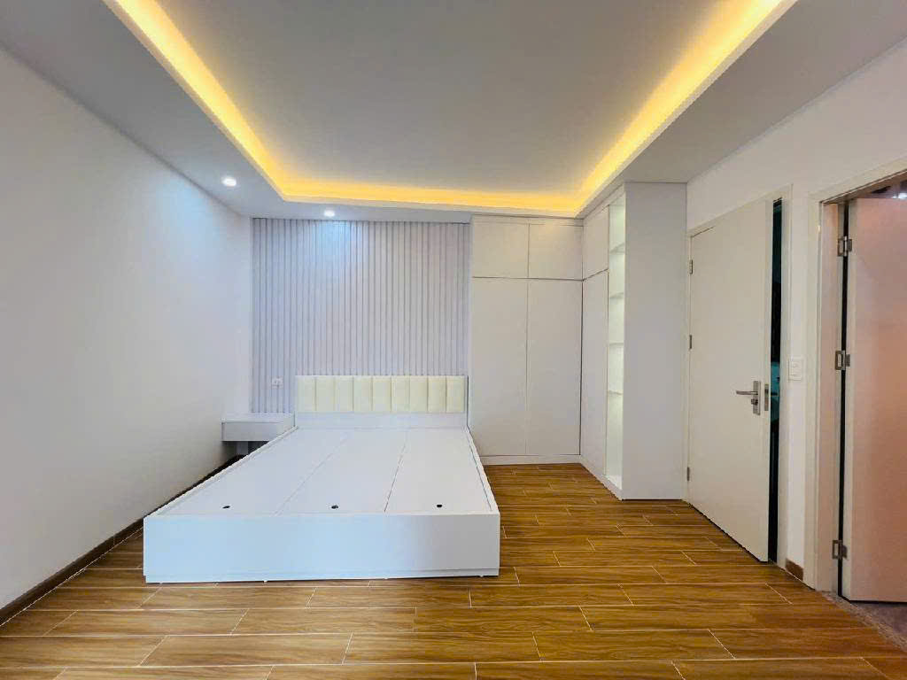 BÁN NHÀ KIM MÃ – TRUNG TÂM BA ĐÌNH – 5 TẦNG ĐẸP Ở LUÔN – 11.5 TỶ