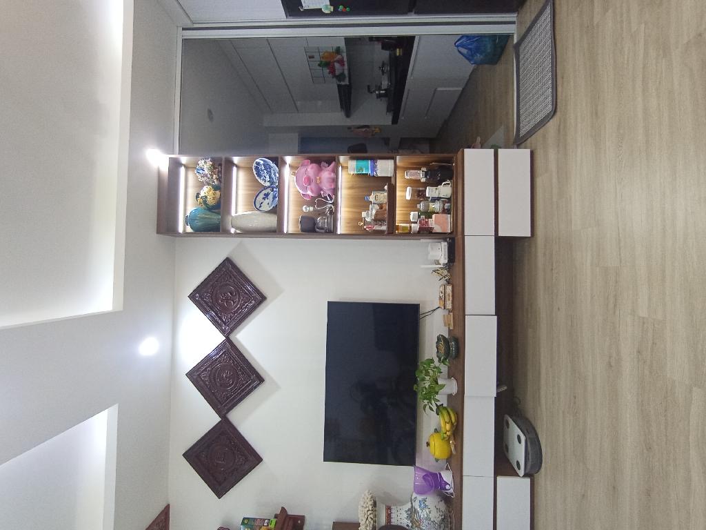 Bán căn hộ chung cư Nam Trung Yên, Trung Hòa, Cầu Giấy, 56,5m2, 4.3 tỷ