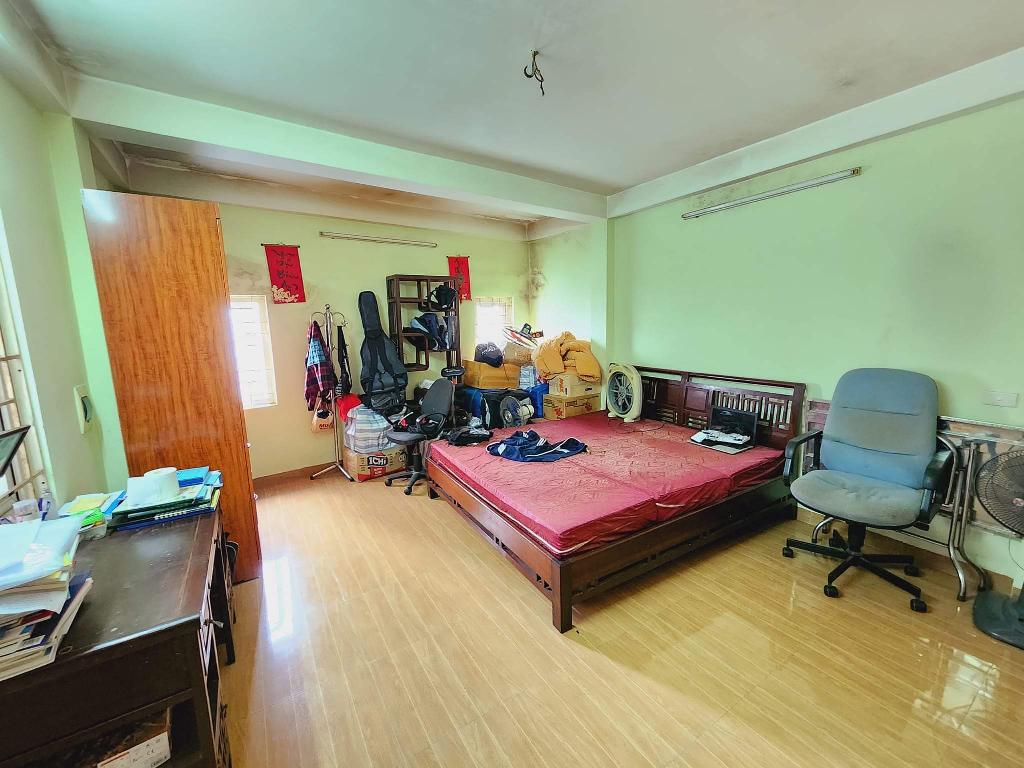 BÁN NHÀ MẶT PHỐ GIÁP NHẤT DT 100M2, MT3M, 4T, GIÁ 16,5 TỶ