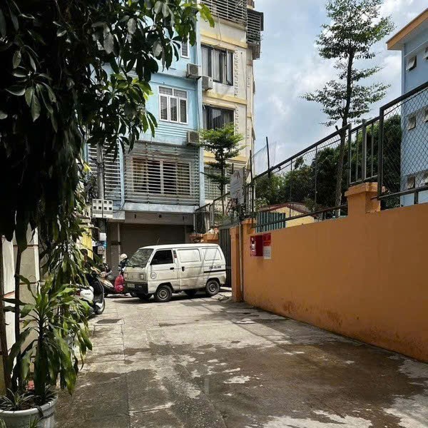 BÁN NHÀ PHỐ CHÍNH KINH, NGUYỄN TRÃI, KINH DOANH DÒNG TIỀN MT5M-6T-53M2, GIÁ 14x TỶ.