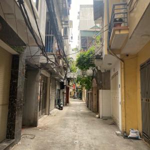 CẦN BÁN CCMN KHU GIÁP NHẤT CẠNH ROYAL CITY NGUYỄN TRÃI. DT 50M2, GIÁ 1,9 TỶ