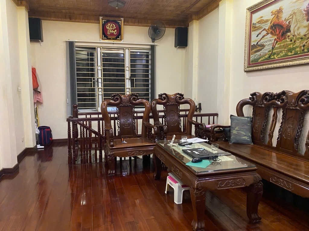 NHÀ ĐẸP DÂN XÂY CHẮC CHẮN,CÁCH 20M RA PHỐ NGỌC THỤY