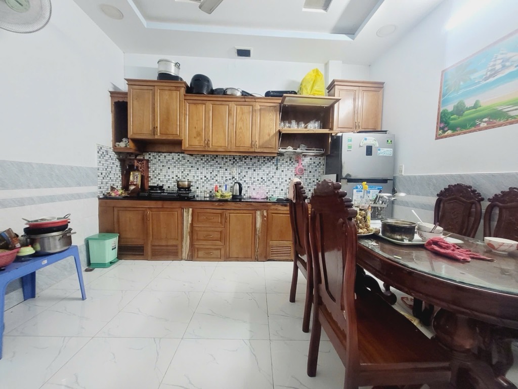 NHÀ ĐẸP DT KHỦNG 95M- 3PN HẺM XE HƠI HUỲNH TẤN PHÁT - 5.5 TỶ