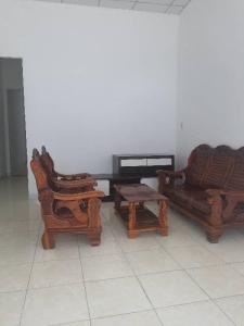 MẶT TIỀN ĐƯỜNG NỞ HẬU., KINH DOANH SẦM UẤT , LONG TRƯỜNG 80m2 CHỈ 5,2 TỶ