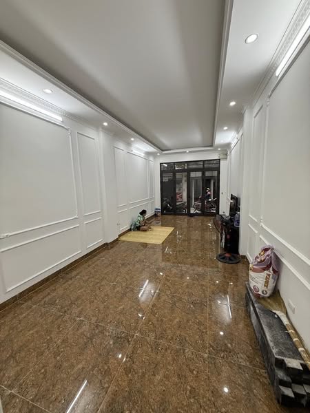 VĂN CHƯƠNG- 75 M- 7 TẦNG THANG MÁY-19,5 TỶ