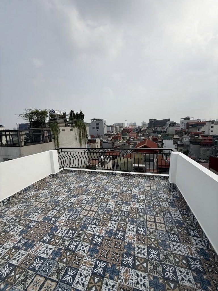 VĂN CHƯƠNG- 75 M- 7 TẦNG THANG MÁY-19,5 TỶ