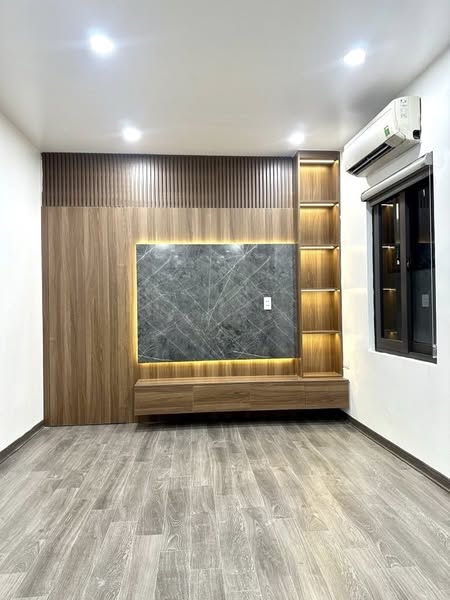 TÔN ĐỨC THẮNG-35M-6 TẦNG-6,3 TỶ-ẢNH THẬT
