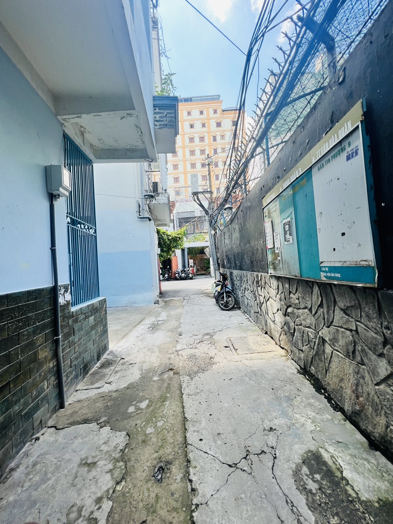 Nhà bán Trần Quốc Thảo, hàng hiếm, giá tốt