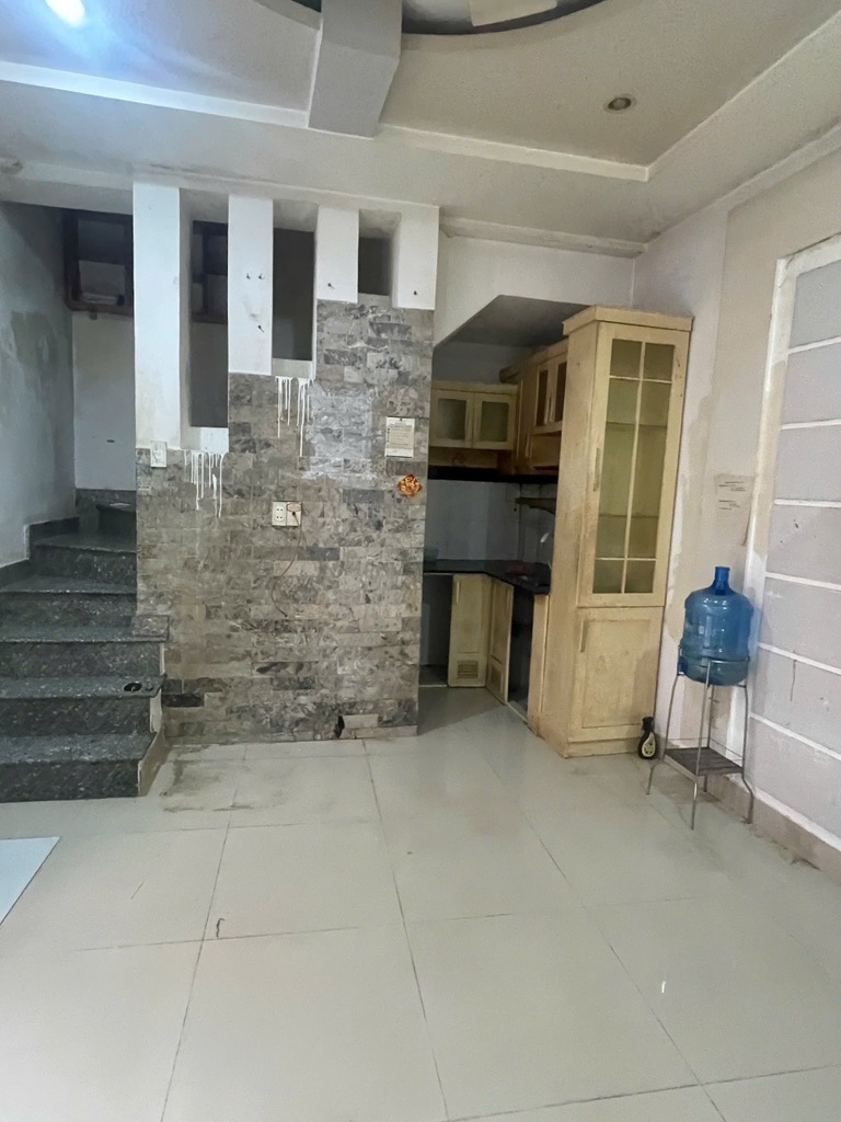 Bán nhà khu vực mở đường rộng 6 làn xe