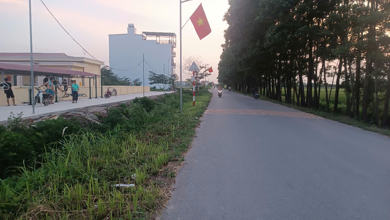 Bán đất TT Sóc Sơn, siêu thoáng, 50m2, 1,75tỷ