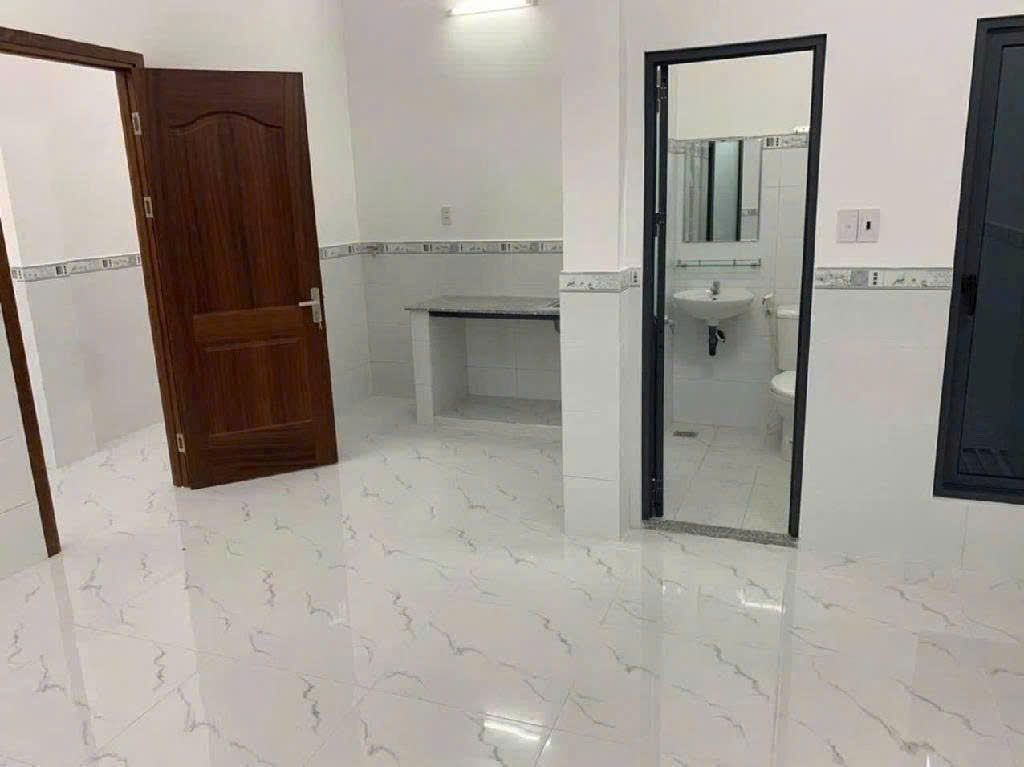 Bán nhà có CÓ DÒNG TIỀN 60 TRIỆU/THÁNG - HUỲNH TẤN PHÁT. QUẬN 7 - 112MV - 4 TẦNG - HXH - CHỈ 9.3 TỶ