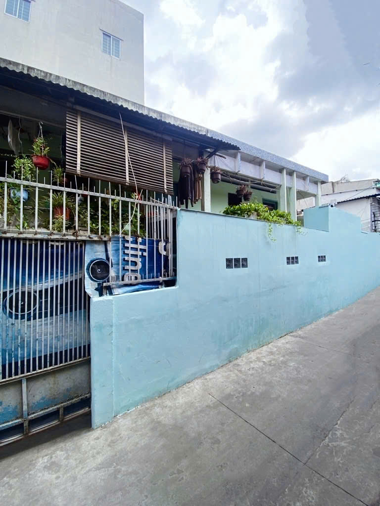 BÁN NHÀ QUẬN 7 - HUỲNH TẤN PHÁT - 2 TẦNG - 120MV - 8 TỶ - 3 MẶT TIỀN GẦN PHÚ MỸ HƯNG - CÓ DÒNG TIỀN